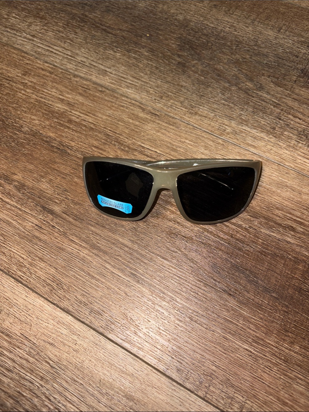 Men's Olive Wrap Sunglasses with Dark Polarized Lenses
